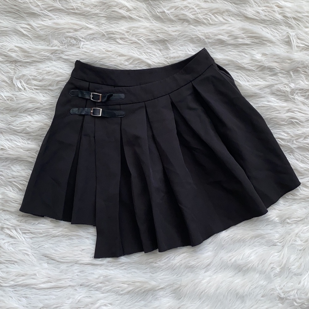 Punk Rave | Buckle Detail Pleated Mini Skirt